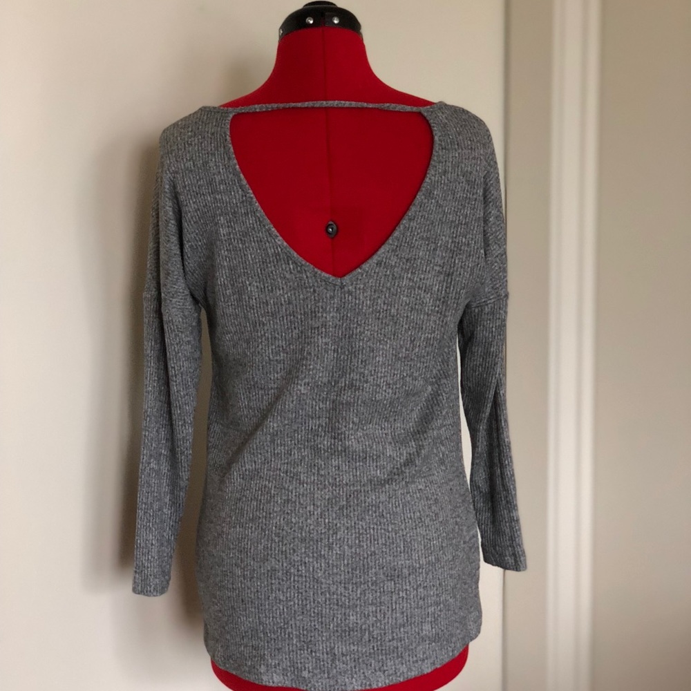 HIP Ribbed Open-Back Sweater - Picture 4 of 6